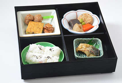 Point 3 新レシピ・行事食の提案は積極的に！